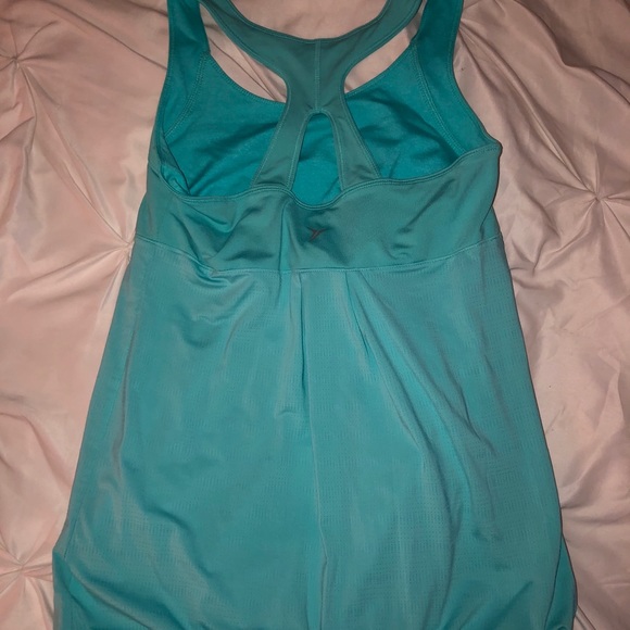 Turquoise workout tank - Picture 2 of 2